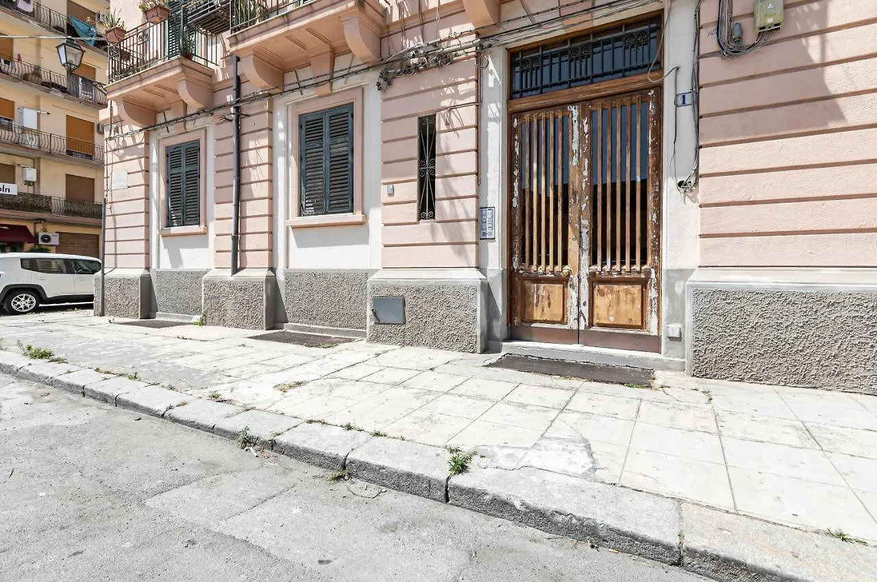 Villa Giulia Cozy Apartment X6 Palermo Italy